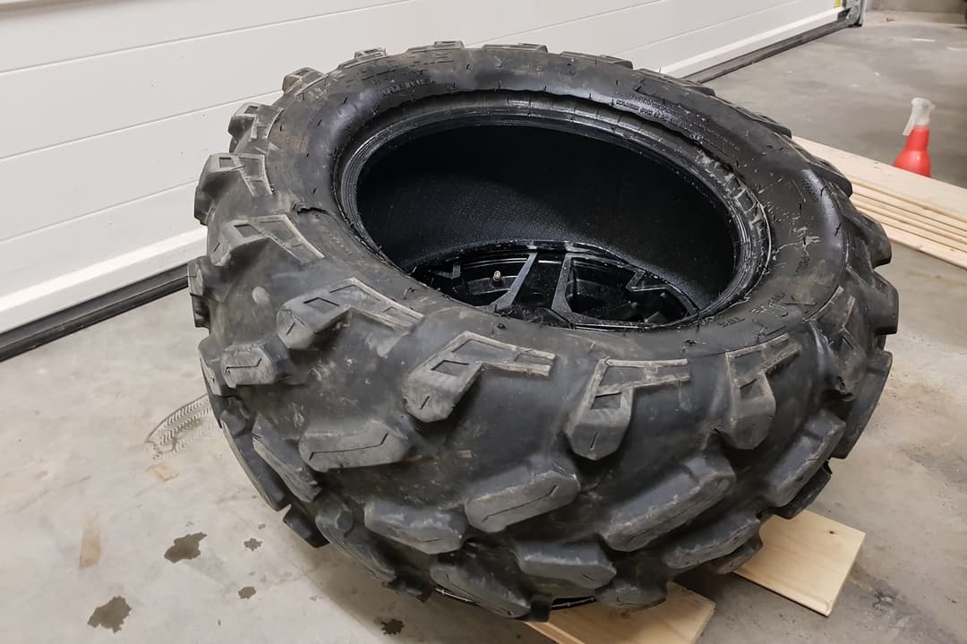 mount atv tire by hand