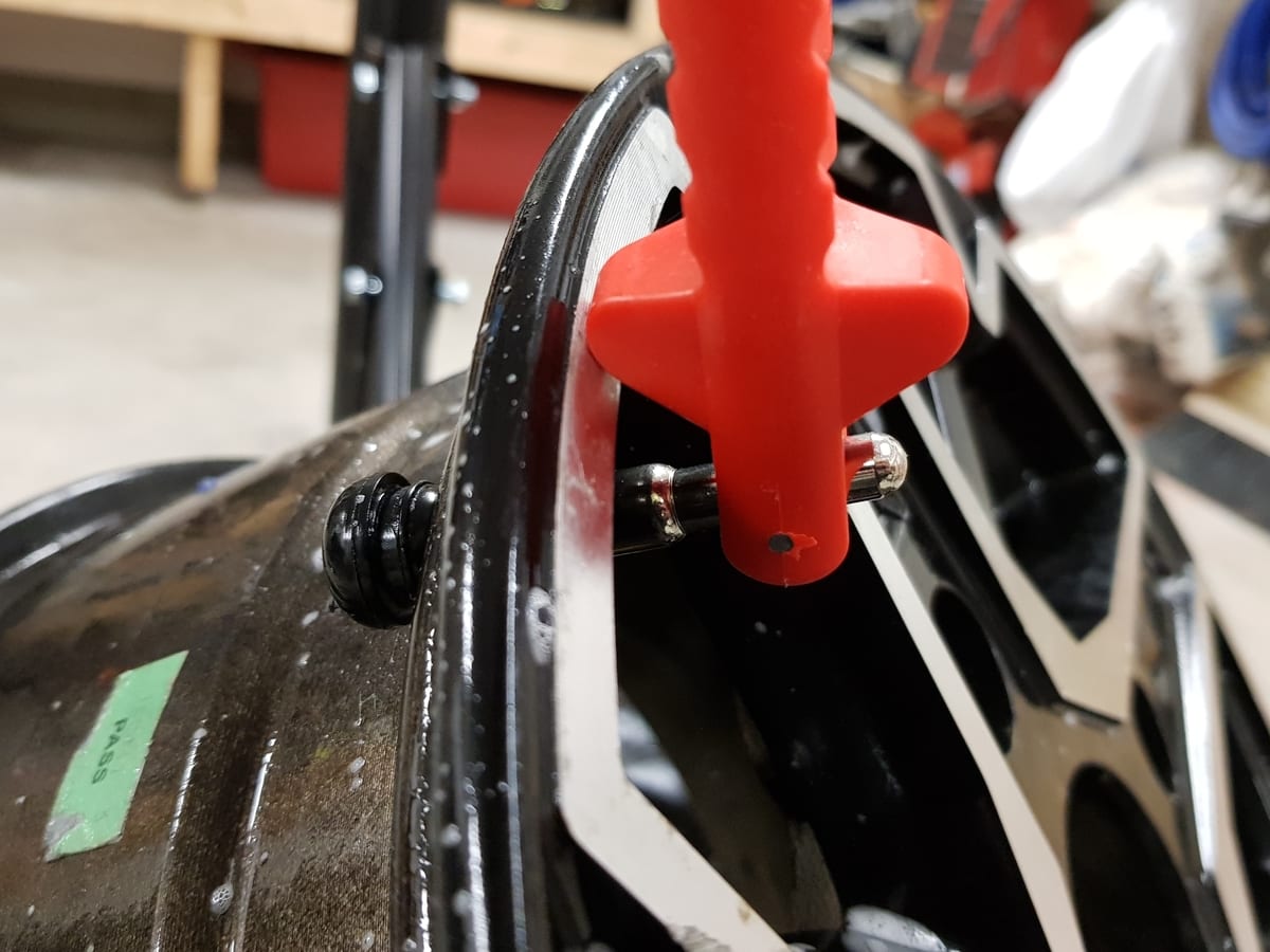 How to Replace the Valve Stem on a Tubeless Tire